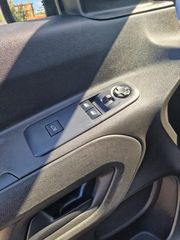 Opel Combo 2021 1.5 CDTI-thumb-10