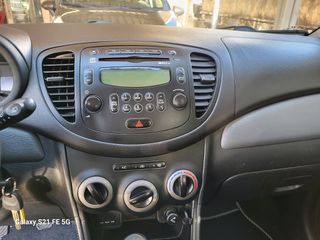 Hyundai i 10 2013 1.0 CLASSIC-thumb-17