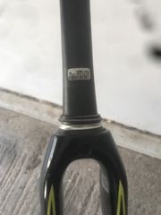 πολειτε πηρουνι carbon