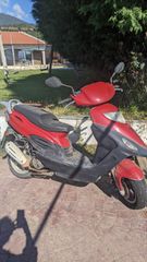 Kymco 2000-thumb-2