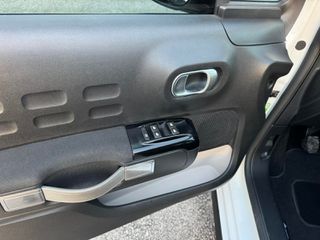 Citroen C3 2017 BlueHDi 100 Stop&Start Shine-thumb-29