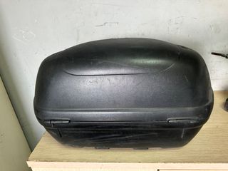 SUZUKI YAMAHA HONDA APRILIA  BAΛΙΤΣΑ ΜΠΑΓΚΑΖΙΕΡΑ GIVI XΩΡΙΣ ΒΑΣΗ-thumb-1