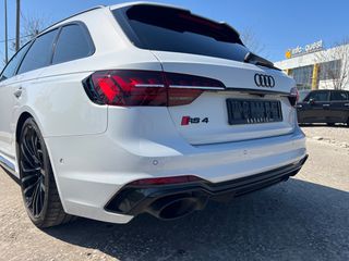 Audi RS4 2022 CARBON PANORAMA MATEIX ΜΟΝΑΔΙΚΟ ΣΤΗΝ ΕΛΛΑΔΑ-thumb-16
