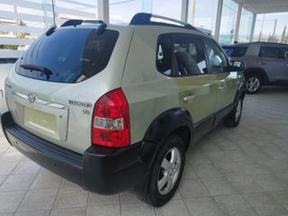 Hyundai Tucson 2005-thumb-3