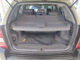 Hyundai Tucson 2005-thumb-8