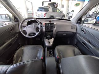 Hyundai Tucson 2005-thumb-11
