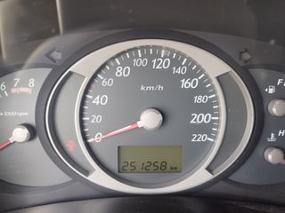 Hyundai Tucson 2005-thumb-16