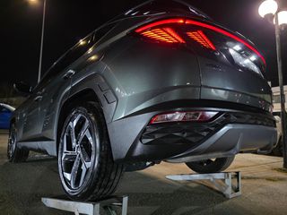 Hyundai Tucson 2022 "PREMIUM" 4WD! Plug-in Hybrid 265ps!!!!-19αρες ΑΨΟΓΟ !!!!!-thumb-3