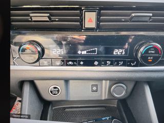 Nissan Qashqai 2023 MILD HYBRID BUSINESS EDITION-thumb-17