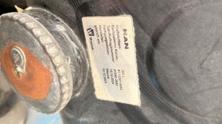 ΡΕΖΕΡΒΟΥΑΡ ΓΙΑ ΜΑΝ 300L ΜΕ ΟΛΑ ΤΑ ΠΑΡΕΛΚΟΜΕΝΑ