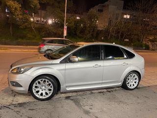 Ford Focus 2010 FOCUS 1.6 Sport Look-thumb-1
