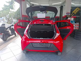 Toyota Aygo 2017-thumb-6