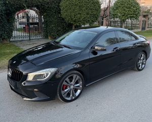 Mercedes-Benz CLA 180 2015