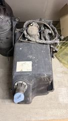 ΡΕΖΕΡΒΟΥΑΡ AD BLUE 80L ΓΙΑ EURO 6 MAN ΜΕ ΦΛΟΤΕΡ AD BLUE Και ΜΕ ΟΛΑ ΤΑ ΠΑΡΕΛΚΟΜΕΝΑ ΕΞΑΡΤΗΜΑΤΑ