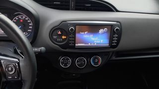 Toyota Yaris 2018 1.5 ΑΥΤΟΜΑΤΟ - ΟΧΙ HYBRID-thumb-22