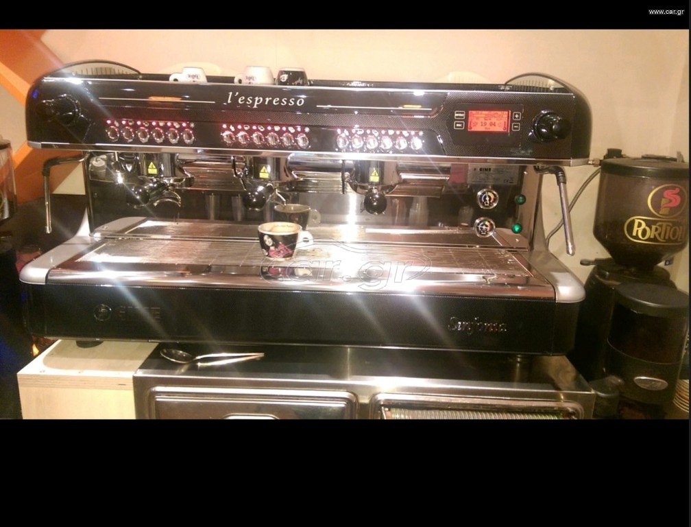 ΕΠΑΓΓΕΛΜΑΤΙΚΉ μηχανή καφέ espresso