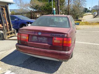 VW PASSAT 93-96 ΟΛΟΚΛΗΡΟ ΑΥΤΟΚΙΝΗΤΟ ΓΙΑ ΑΝΤΑΛΛΑΚΤΙΚΑ-thumb-2