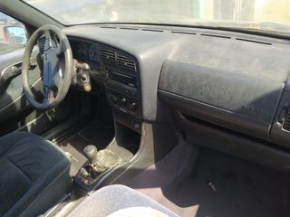 VW PASSAT 93-96 ΟΛΟΚΛΗΡΟ ΑΥΤΟΚΙΝΗΤΟ ΓΙΑ ΑΝΤΑΛΛΑΚΤΙΚΑ-thumb-5