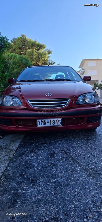 Toyota Avensis 2000