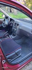 Toyota Avensis 2000-thumb-8