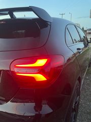 Mercedes-Benz A 180 2017 AMG LINE-thumb-13