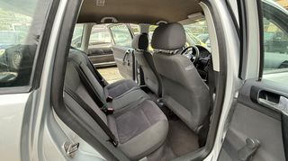 Volkswagen Polo 2005-thumb-15