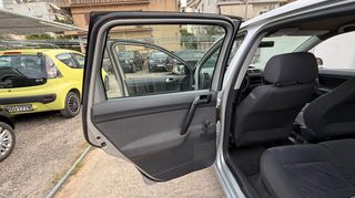 Volkswagen Polo 2005-thumb-18
