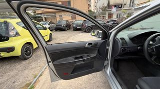 Volkswagen Polo 2005-thumb-6