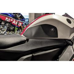 R Racing Eazi-Grip Pro Tank Traction Pads Set - Black