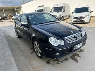 Mercedes-Benz C 220 2005 C 220 CDI Automatic 150HP-thumb-3