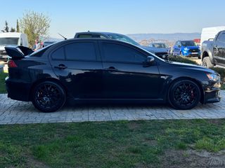 Mitsubishi Lancer Evo 2009 GSR-thumb-7