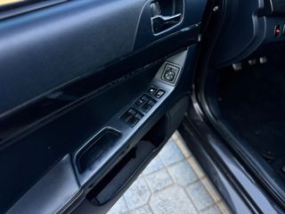 Mitsubishi Lancer Evo 2009 GSR-thumb-24
