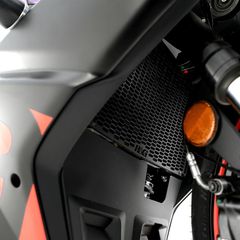 R Racing Pro Radiator Guard-thumb-1