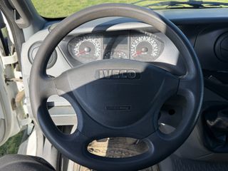Φορτηγό Άνω Των 7.5τ Iveco 2009 65c18-thumb-30