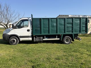 Φορτηγό Έως 7.5τ Iveco 2009 65c18-thumb-15