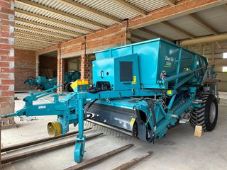 Μηχανήματα Καθαρισμού 2022 Ακτοκαθαριστής BeachTech 3000