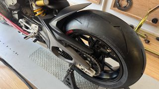 Ducati Panigale V4 2025 2025-thumb-3