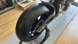Ducati Panigale V4 2025 2025-thumb-4