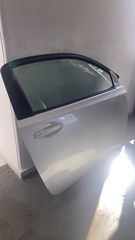 TOYOTA IQ 2009-2016-thumb-1