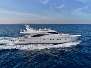 Ferretti 2001 68-thumb-1