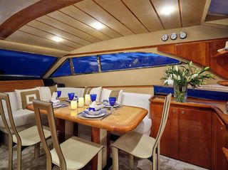 Ferretti 2001 68-thumb-47