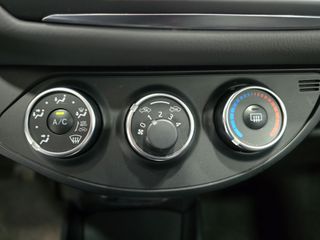 Toyota Yaris 2017 1.0 VVT-i COMFORT (ΔΕΣΜΕΥΤΗΚΕ)-thumb-48