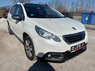 Peugeot 2008 2016 Panorama, parktronic, klima