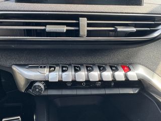 Peugeot 3008 2019 GT Line 1,2lt 130hp Α. Ισμαήλος Α.Ε.-thumb-25