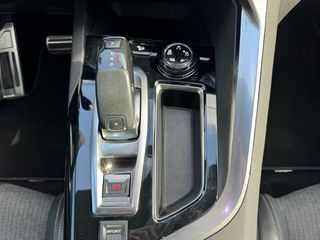 Peugeot 3008 2019 GT Line 1,2lt 130hp Α. Ισμαήλος Α.Ε.-thumb-26