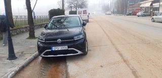 Volkswagen T-Cross 2025 1.0 ESSENTIAL-thumb-1