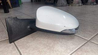 TOYOTA YARIS 2011-2017-thumb-1