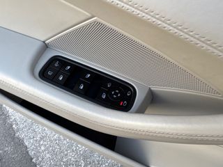 Porsche Panamera 2019 TURBO S HYBRID-thumb-80