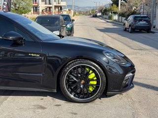Porsche Panamera 2019 TURBO S HYBRID-thumb-8