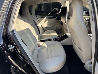 Porsche Panamera 2019 TURBO S HYBRID-thumb-43